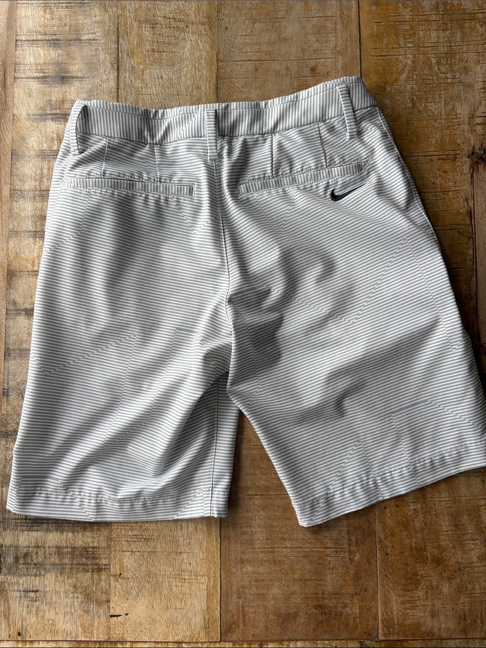 Nike Boys Golf Shorts size Small - Picture 5 of 7